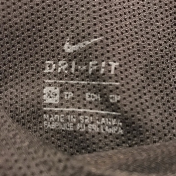 Nike DriFit Sports bra - Picture 5 of 5